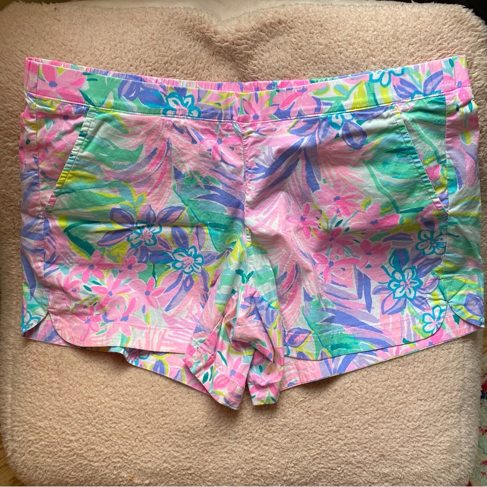 Lilly Pulitzer Pink Tropical Floral Shorts